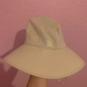 New The North Face Bucket Brimmer Hat Women’s Size S/M